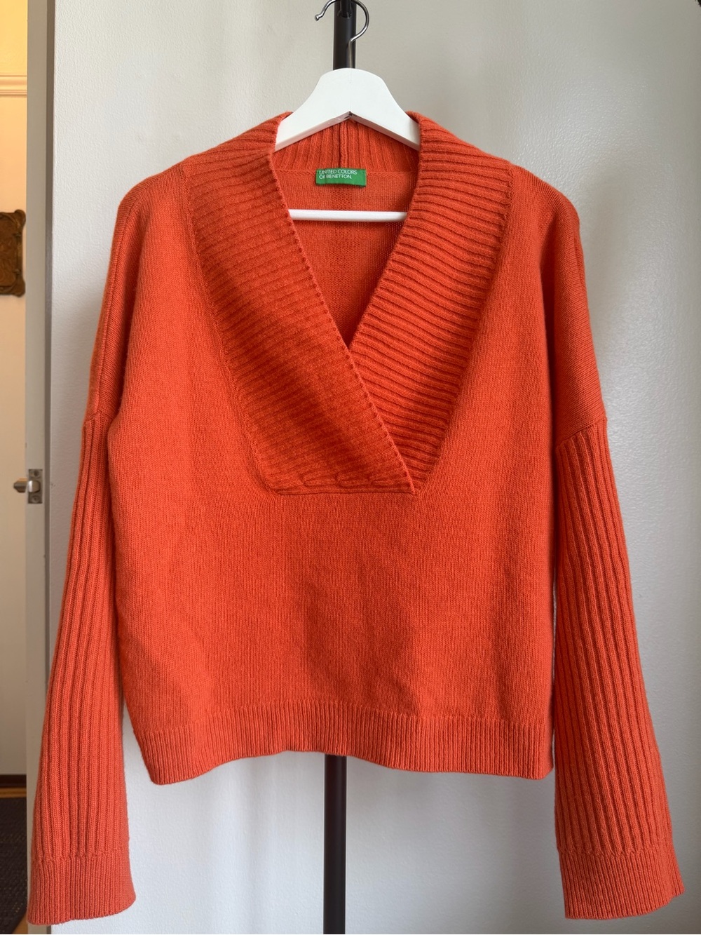 United Colors Of Benetton Deep Orange V-Neck Ribbed Sweater